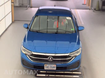2024 Volkswagen Jetta SE – miniatura 2