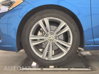 2024 Volkswagen Jetta SE – miniatura 9
