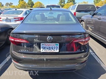 2024 Volkswagen Jetta SE – miniatura 5