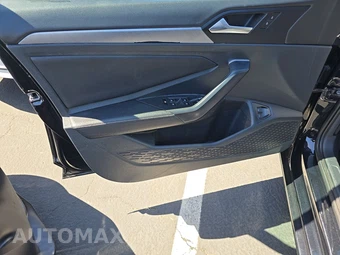2024 Volkswagen Jetta SE – miniatura 9