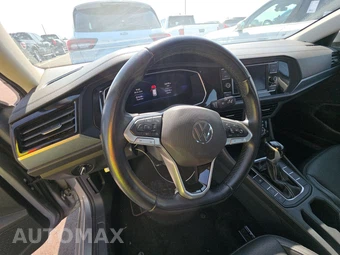 2024 Volkswagen Jetta SE - miniatura 16