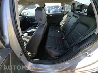 2024 Volkswagen Jetta SE - miniatura 19