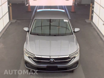 2024 Volkswagen Jetta SE - miniatura 2