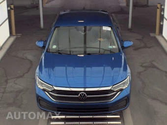 2024 Volkswagen Jetta SE – miniatura 2