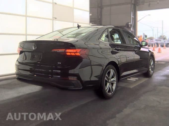 2024 Volkswagen Jetta SE - miniatura 5
