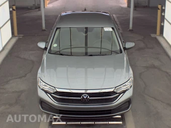 2024 Volkswagen Jetta SE – miniatura 2