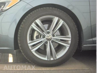 2024 Volkswagen Jetta SE – miniatura 9
