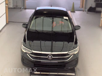 2024 Volkswagen Jetta SE – miniatura 2