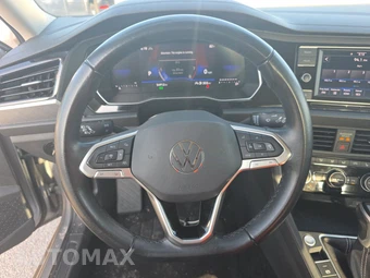 2024 Volkswagen Jetta SE - miniatura 16