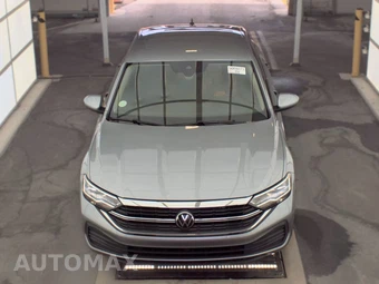 2024 Volkswagen Jetta SE - miniatura 2