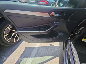 2024 Volkswagen Jetta SE – miniatura 15