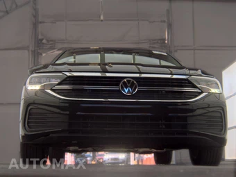 2024 Volkswagen Jetta SE – miniatura 3