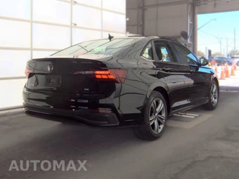 2024 Volkswagen Jetta SE – miniatura 5