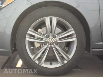 2024 Volkswagen Jetta SE – miniatura 9