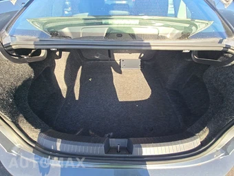 2024 Volkswagen Jetta SE - miniatura 23