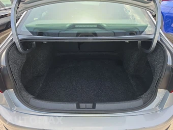 2024 Volkswagen Jetta SE – miniatura 23