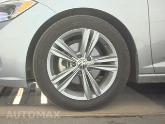 2024 Volkswagen Jetta SE – miniatura 9