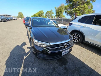 2024 Volkswagen Jetta SE – miniatura 2