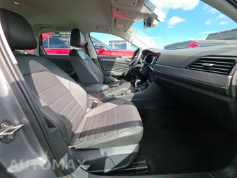 2024 Volkswagen Jetta SE - miniatura 14