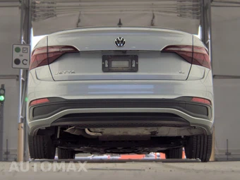 2024 Volkswagen Jetta SE - miniatura 7