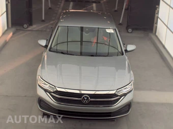 2024 Volkswagen Jetta SE – miniatura 2