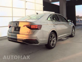 2024 Volkswagen Jetta SE – miniatura 5
