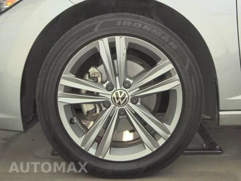 2024 Volkswagen Jetta SE – miniatura 9