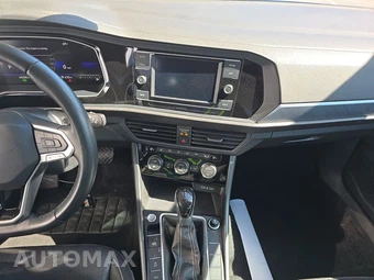 2024 Volkswagen Jetta SE – miniatura 11