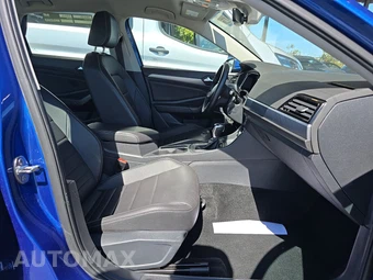 2024 Volkswagen Jetta SE – miniatura 8