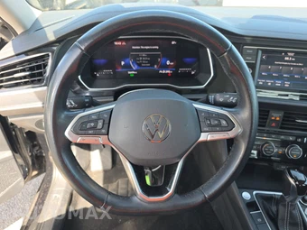 2024 Volkswagen Jetta SE - miniatura 16
