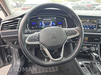 2024 Volkswagen Jetta SE - miniatura 10