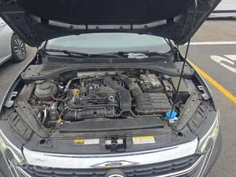2024 Volkswagen Jetta SE – miniatura 16