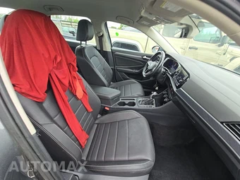 2024 Volkswagen Jetta SE - miniatura 14