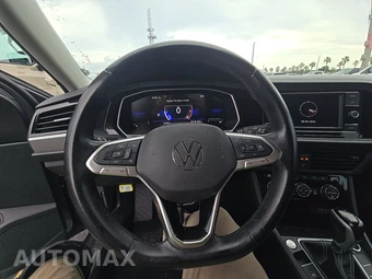 2024 Volkswagen Jetta SE - miniatura 16