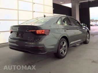 2024 Volkswagen Jetta SE - miniatura 5