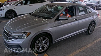 2024 Volkswagen Jetta SE