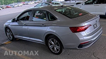 2024 Volkswagen Jetta SE – miniatura 6