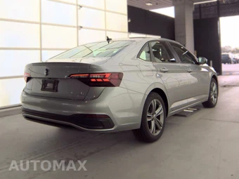 2024 Volkswagen Jetta SE – miniatura 5