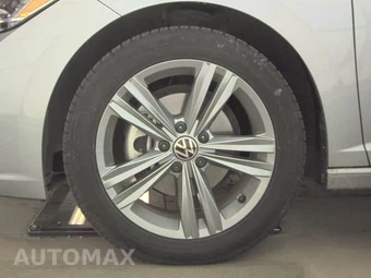 2024 Volkswagen Jetta SE – miniatura 9