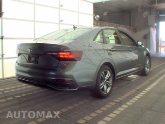 2024 Volkswagen Jetta SE - miniatura 5