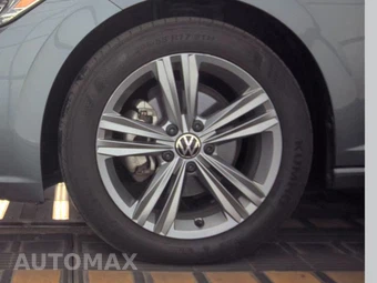 2024 Volkswagen Jetta SE - miniatura 9