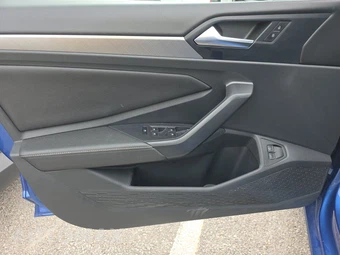 2024 Volkswagen Jetta SE – miniatura 15