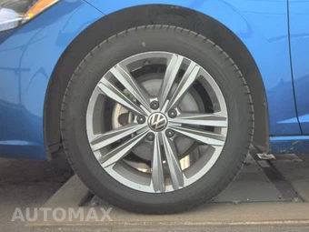 2024 Volkswagen Jetta SE – miniatura 9