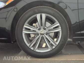 2024 Volkswagen Jetta SE – miniatura 9