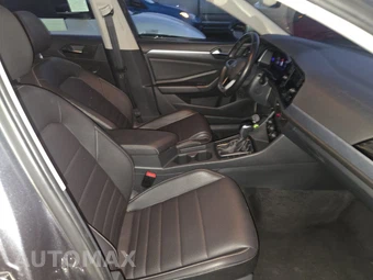 2024 Volkswagen Jetta SE - miniatura 14