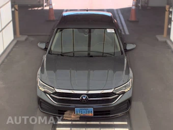 2024 Volkswagen Jetta SE - miniatura 2