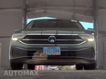2024 Volkswagen Jetta SE - miniatura 3