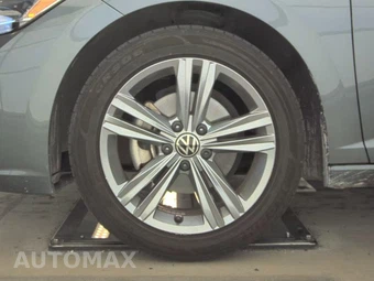 2024 Volkswagen Jetta SE – miniatura 9