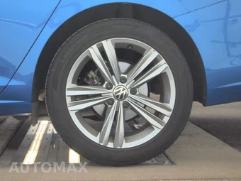 2024 Volkswagen Jetta SE – miniatura 12
