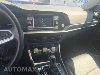 2024 Volkswagen Jetta SE – miniatura 11